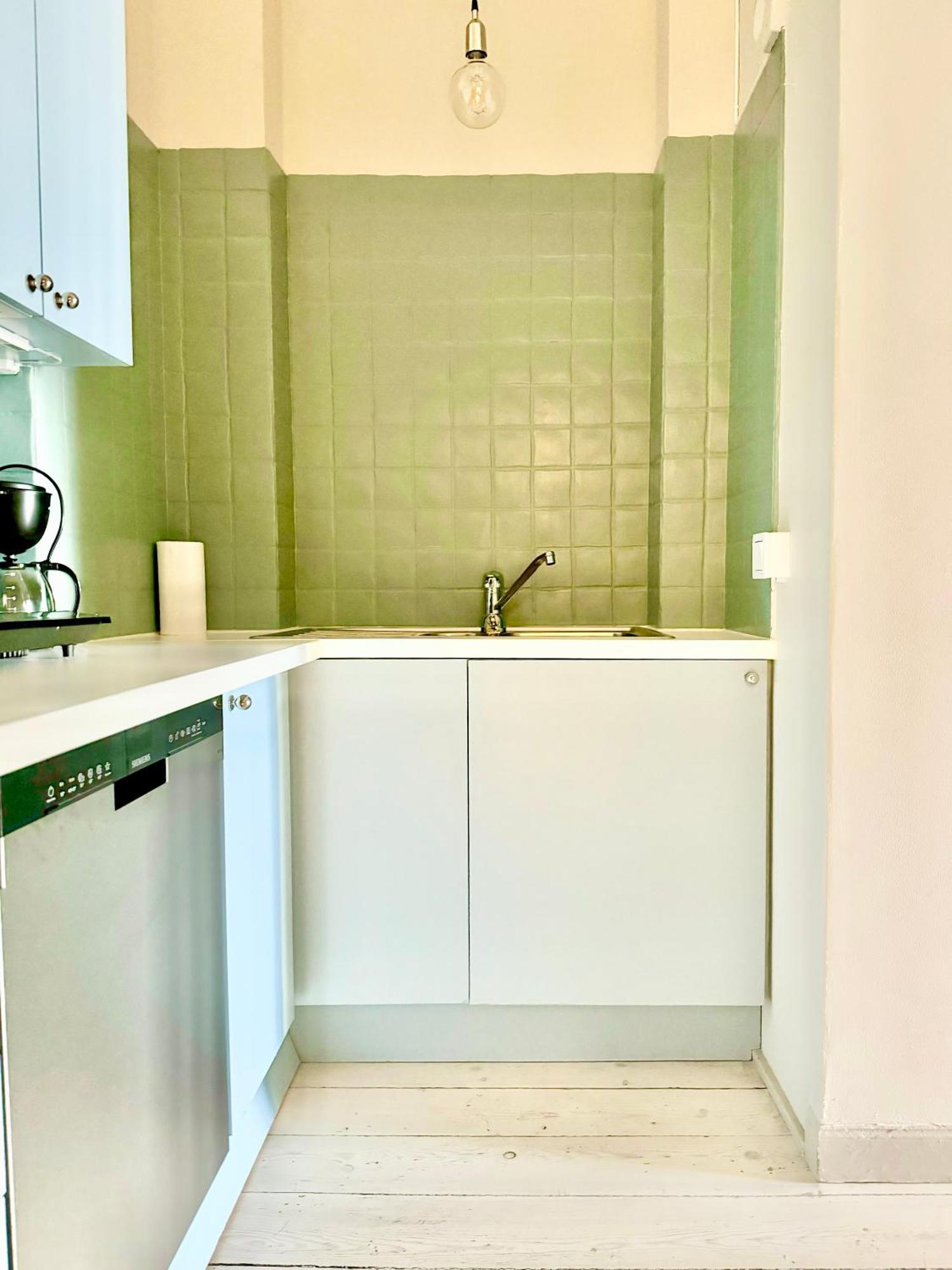 Apartamento Laegenhet Med Fantastiskt Laege Estocolmo Exterior foto